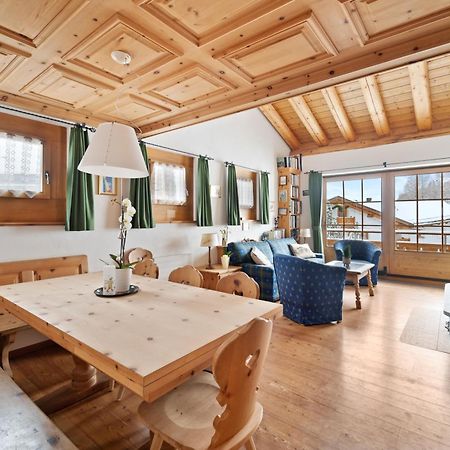 Chalet St Moritz Madulain Luaran gambar